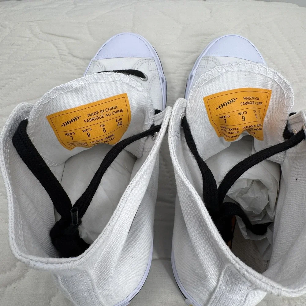 Mitchell & Ness Hood Conference 55 HC High Top Off-White Lace Basketball Sneaker